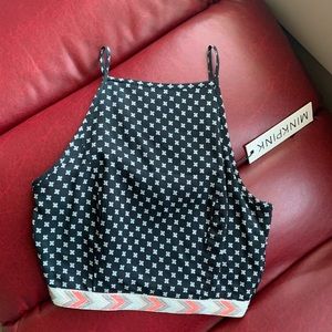 ⭐️3/$20⭐️MINKPINK Crop top, NWT